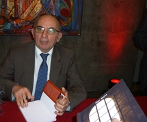 L'ambassadeur d'Albanie au Toit Citoyen L'ambassadeur d'Albanie au Toit Citoyen