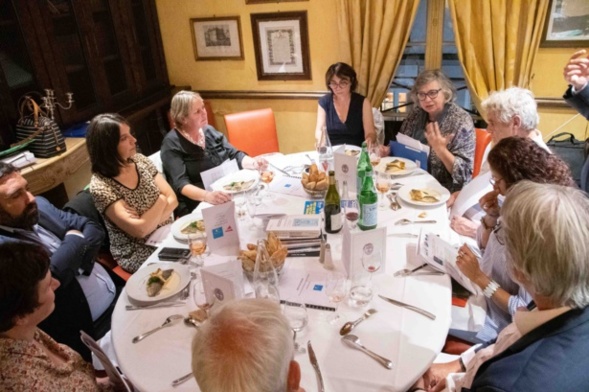 Echanges passionnés entre Marie-Martine Lips et Camille Dorival - Photo Catherine Cros l Echanges passionnés entre Marie-Martine Lips et Camille Dorival - Photo Catherine Cros l