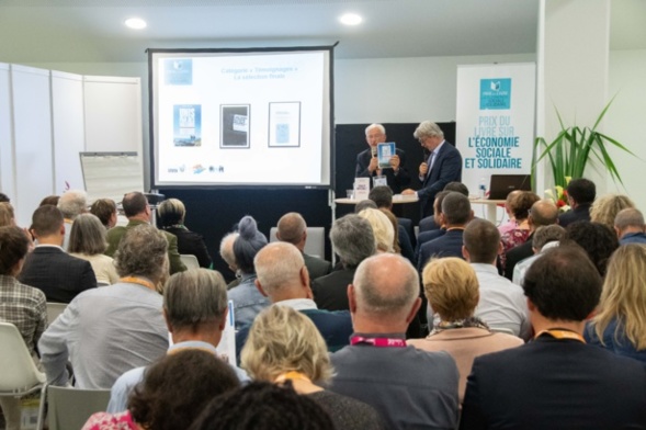 De plus en plus de monde pour suivre l'évolution du Prix du Livre sur l'ESS. Une sixième édition toujours parrainée par la MAIF - Photo Catherine Cros