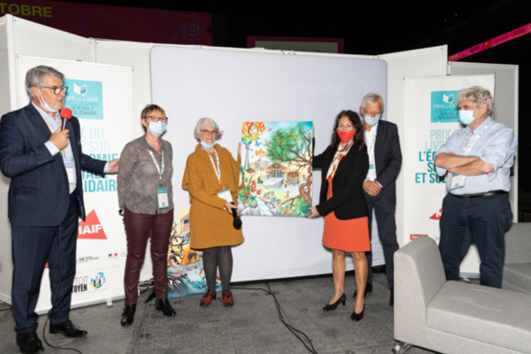 de g à d : Patrick Gobert, Annick Valette, Béatrice Barras, Astrid Hurard-Ritali, Roger Belot et Patrick Viveret - Photo : Jacques Martin - de g à d : Patrick Gobert, Annick Valette, Béatrice Barras, Astrid Hurard-Ritali, Roger Belot et Patrick Viveret - Photo : Jacques Martin -