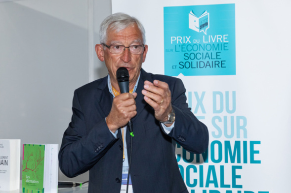 Roger Belot, président du Jury et président d'honneur de la MAIF, présente la sélection 2021 et se félicite de la qualité des ouvrages en lice pour les deux catégories primées - Photo : Jacques Martin - Roger Belot, président du Jury et président d'honneur de la MAIF, présente la sélection 2021 et se félicite de la qualité des ouvrages en lice pour les deux catégories primées - Photo : Jacques Martin -