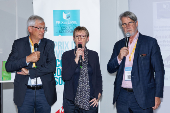 Annick Valette, présidente de MAIF Impact et vice-présidente de la MAIF explique l'engagement de cette dernière dans l'ESS et confirme son soutien fidèle au Prix - Photo : Jacques Martin -
