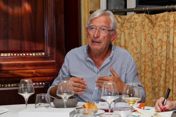 Roger Belot, président du Jury toujours passionné - photo Jacques Martin -