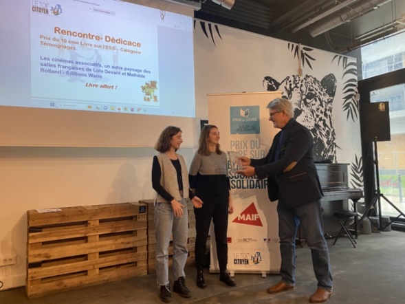 Les lauréates de la catégorie " Témoignages " réunies lors de la Matinée Citoyenne du 20 novembre ! Les lauréates de la catégorie " Témoignages " réunies lors de la Matinée Citoyenne du 20 novembre !