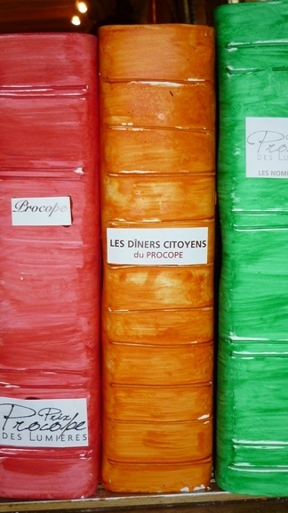 Les dés sont jetés ! Les dés sont jetés !