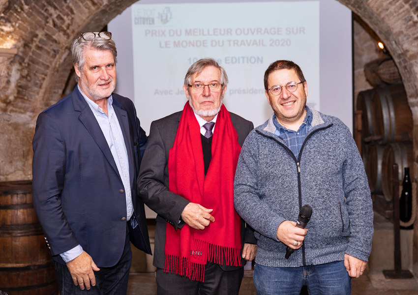 Jean Auroux entouré de Patrick Gobert et de Max Leguem, fondateur de l'ENA  Populaire des Cités - Photo Jacques Martin