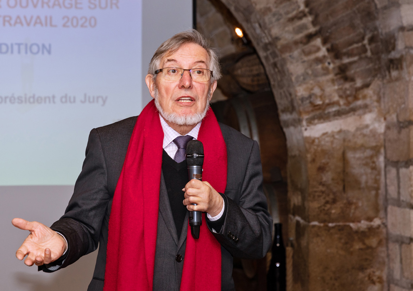 Jean Auroux toujours aussi passionné et pertinent dans l'analyse du monde du travail et des CSE - Photo Jacques Martin Jean Auroux toujours aussi passionné et pertinent dans l'analyse du monde du travail et des CSE - Photo Jacques Martin