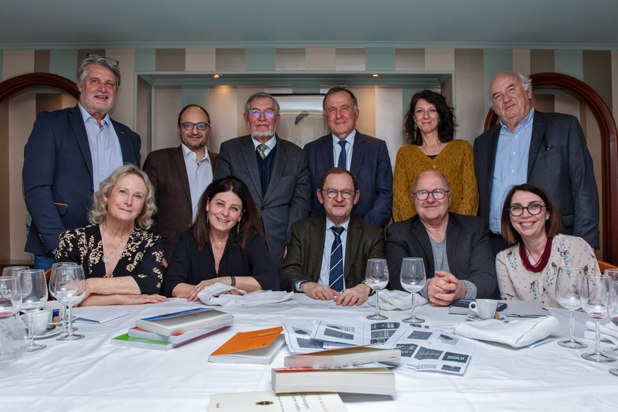Le jury s'est réuni pour choisir les lauréats 2024.
