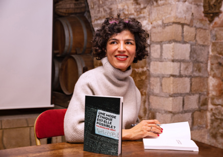 Majdouline Sbai a dédicacé près de 70 livres à des élus et partenaires du Club conquis par on intervention - Photo Jacques Martin Majdouline Sbai a dédicacé près de 70 livres à des élus et partenaires du Club conquis par on intervention - Photo Jacques Martin