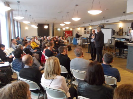 Yazid Chir, président de l'association NQT " Nos Quartiers ont du talent " a présenté le travail colossal de NQT réalisé depuis 2006 pour permettre à des étudiants de l'enseignement supérieur de trouver des postes. Photo : Tomy